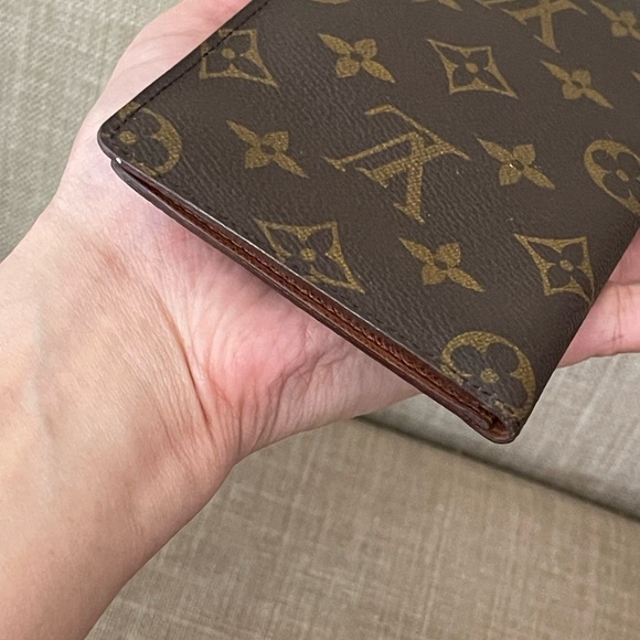 Authentic Louis Vuitton Monogram agenda billfold notebook cover MI1905 - Picture 8 of 10